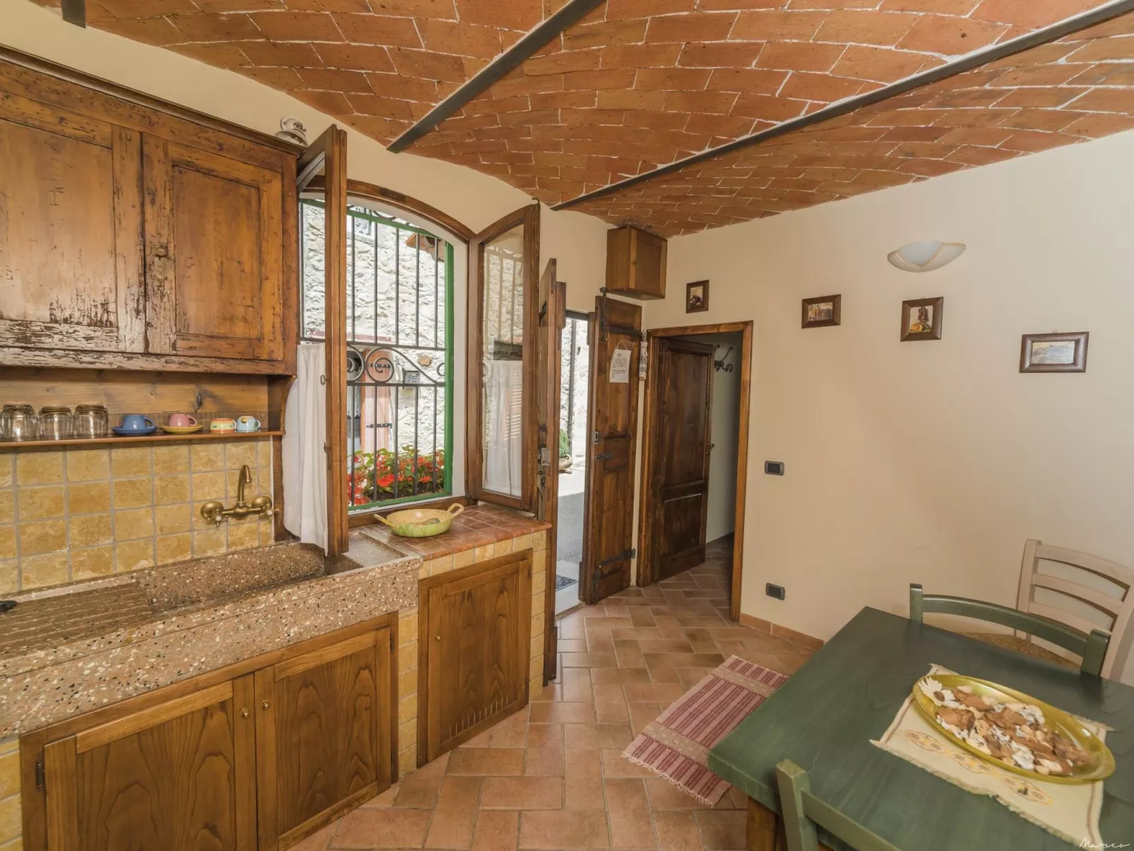 In ruhiger Lage-Image-tags.info