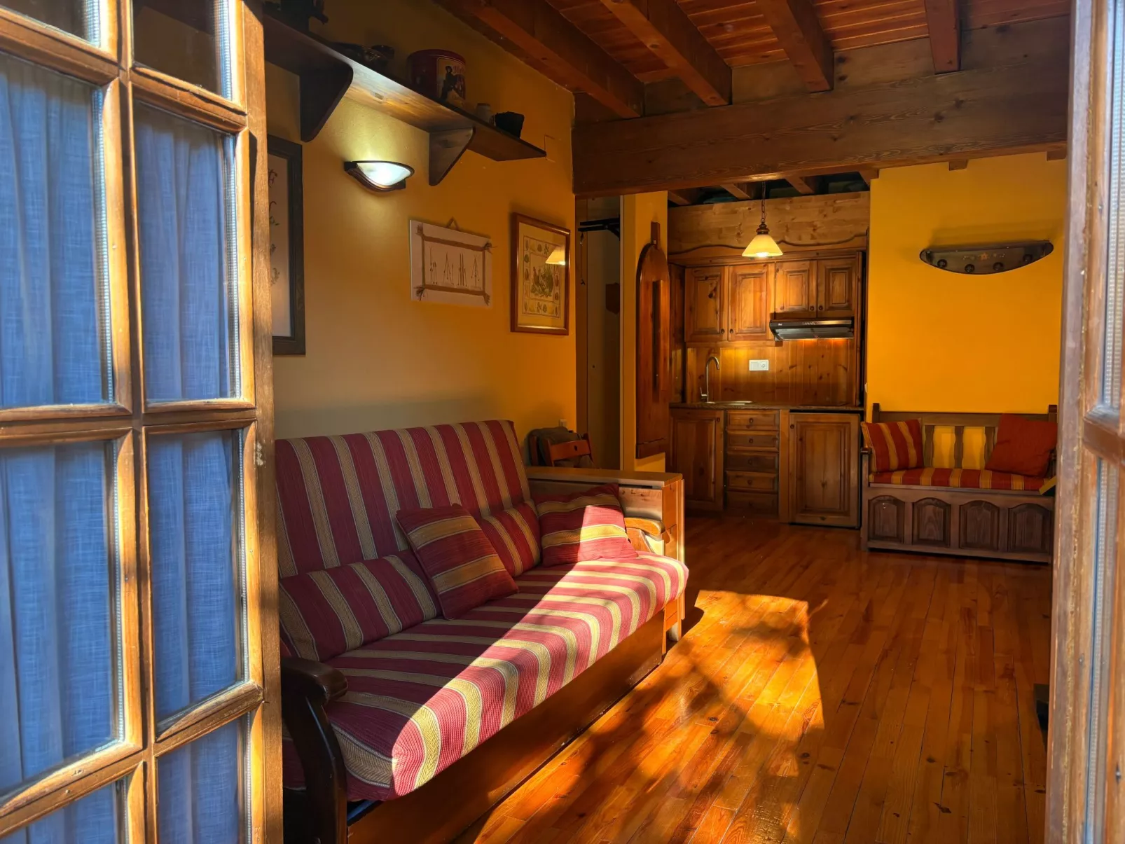 Bergwohnung mit Kamin Aigüestortes 1-Binnen