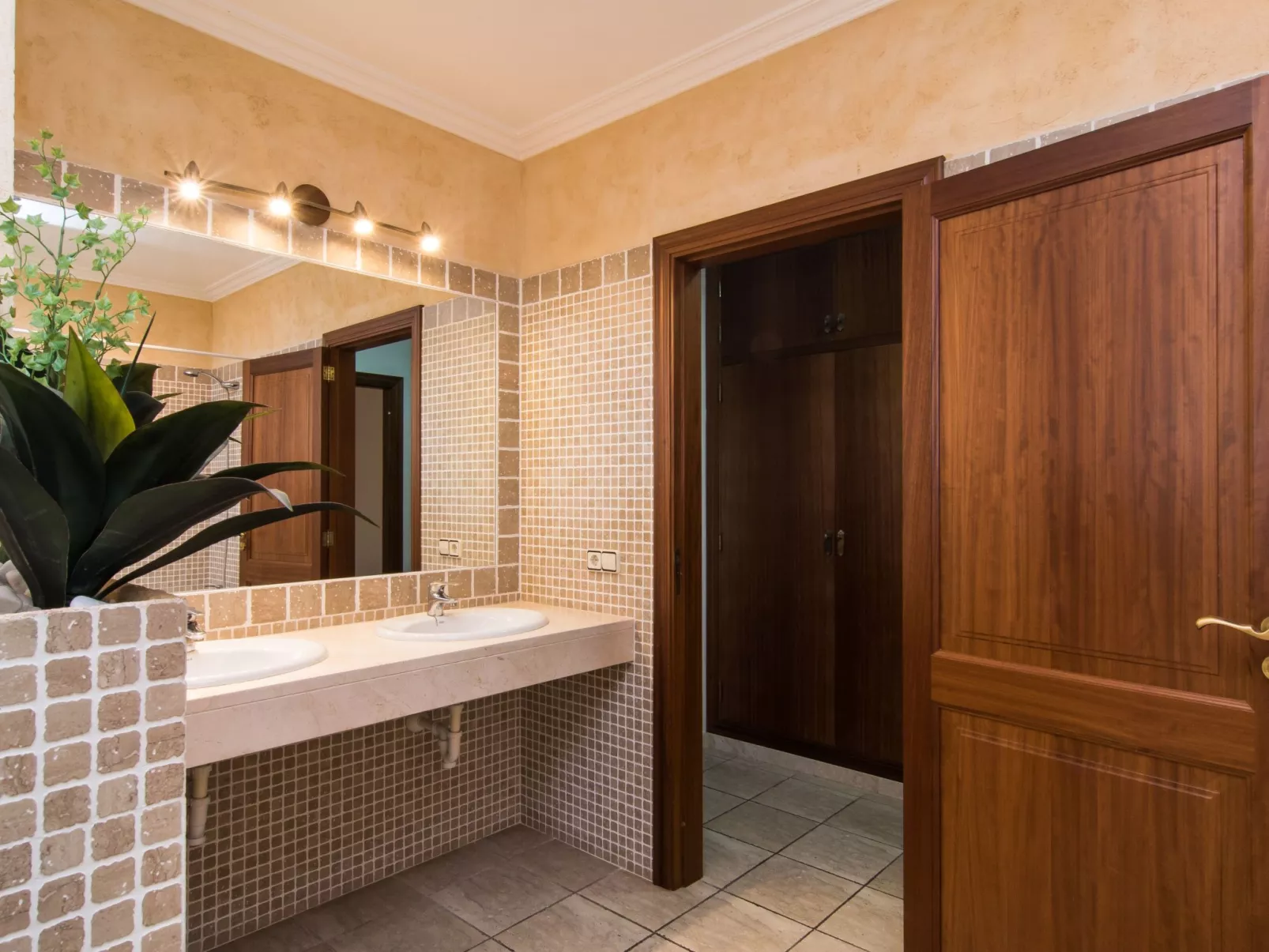 "Sa Mola" mit Terrasse-Binnen