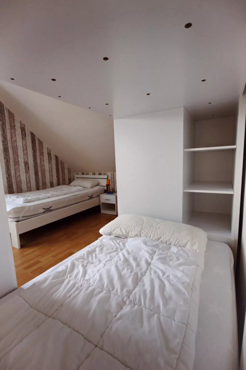 Höller-Image-tags.info