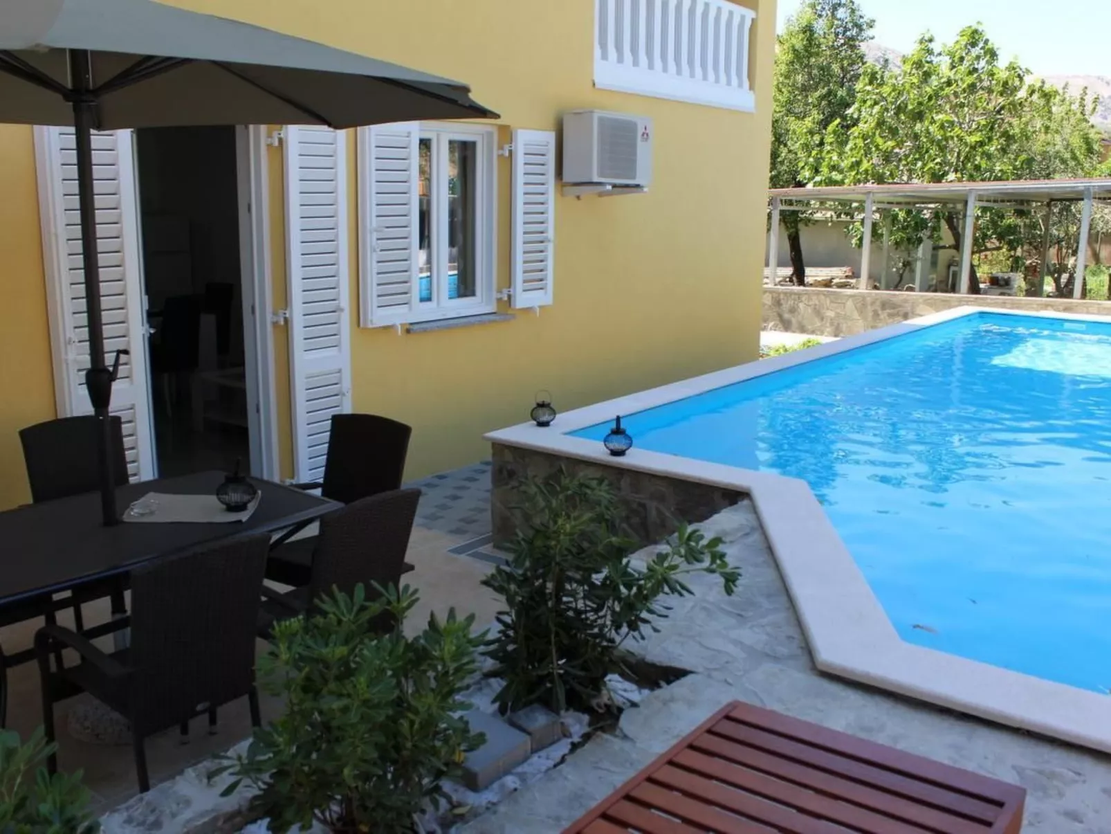 Gorica 1 A4 No.2-Binnen