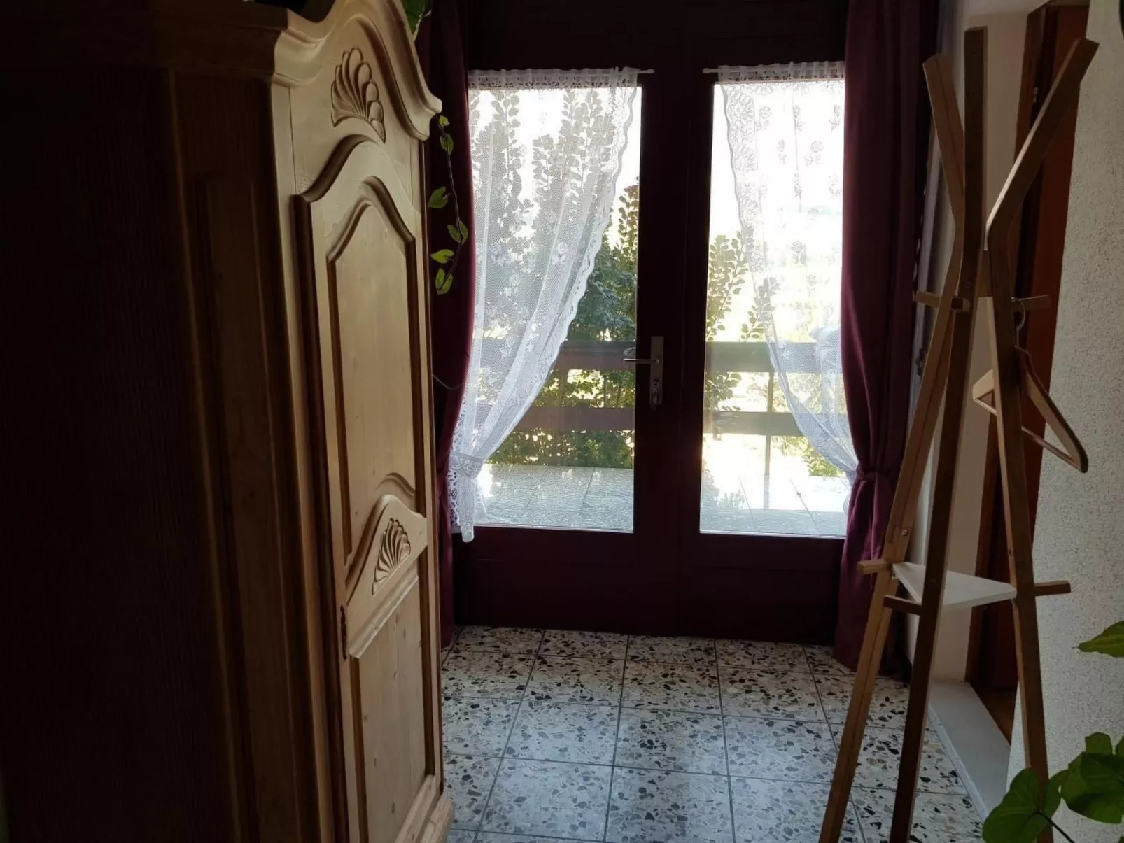 Charmantes Chalet Apartment mit Aussicht-Image-tags.info