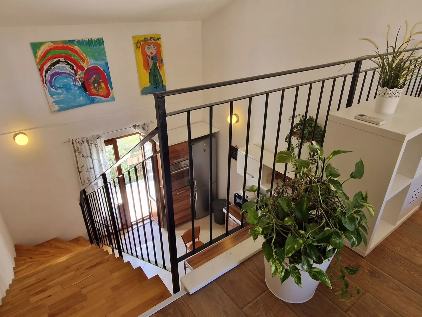 Freistehende Villa mit Garten und privatem Pool-Binnen