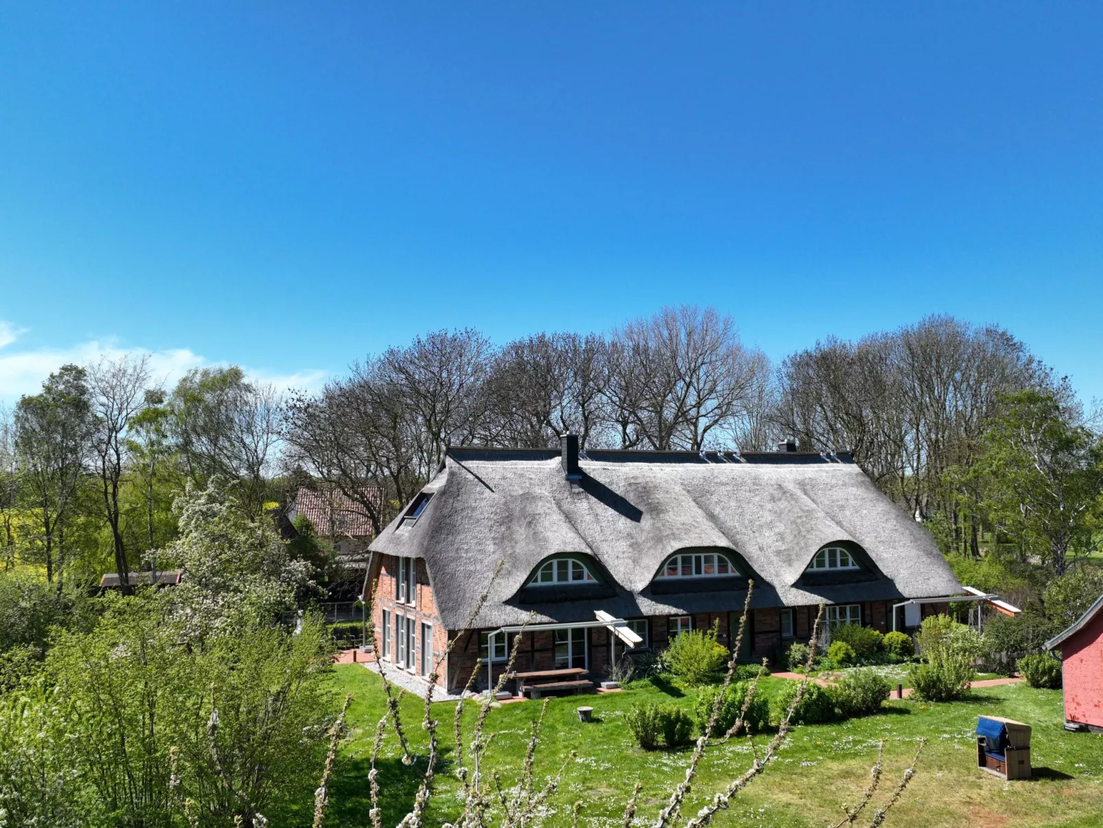 Reethaus Mertinat ''For Ten'' mit Meerblick-Buiten