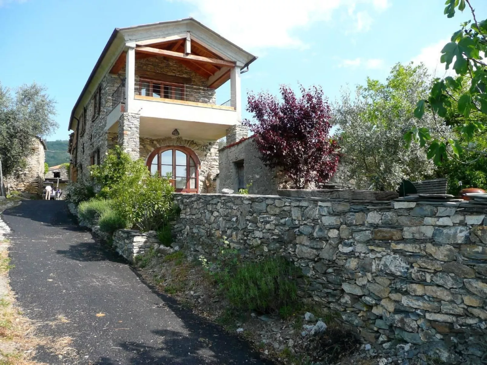 CASA SISSI, Sehnsuchtsort zwischen Olivenhainen-Buiten