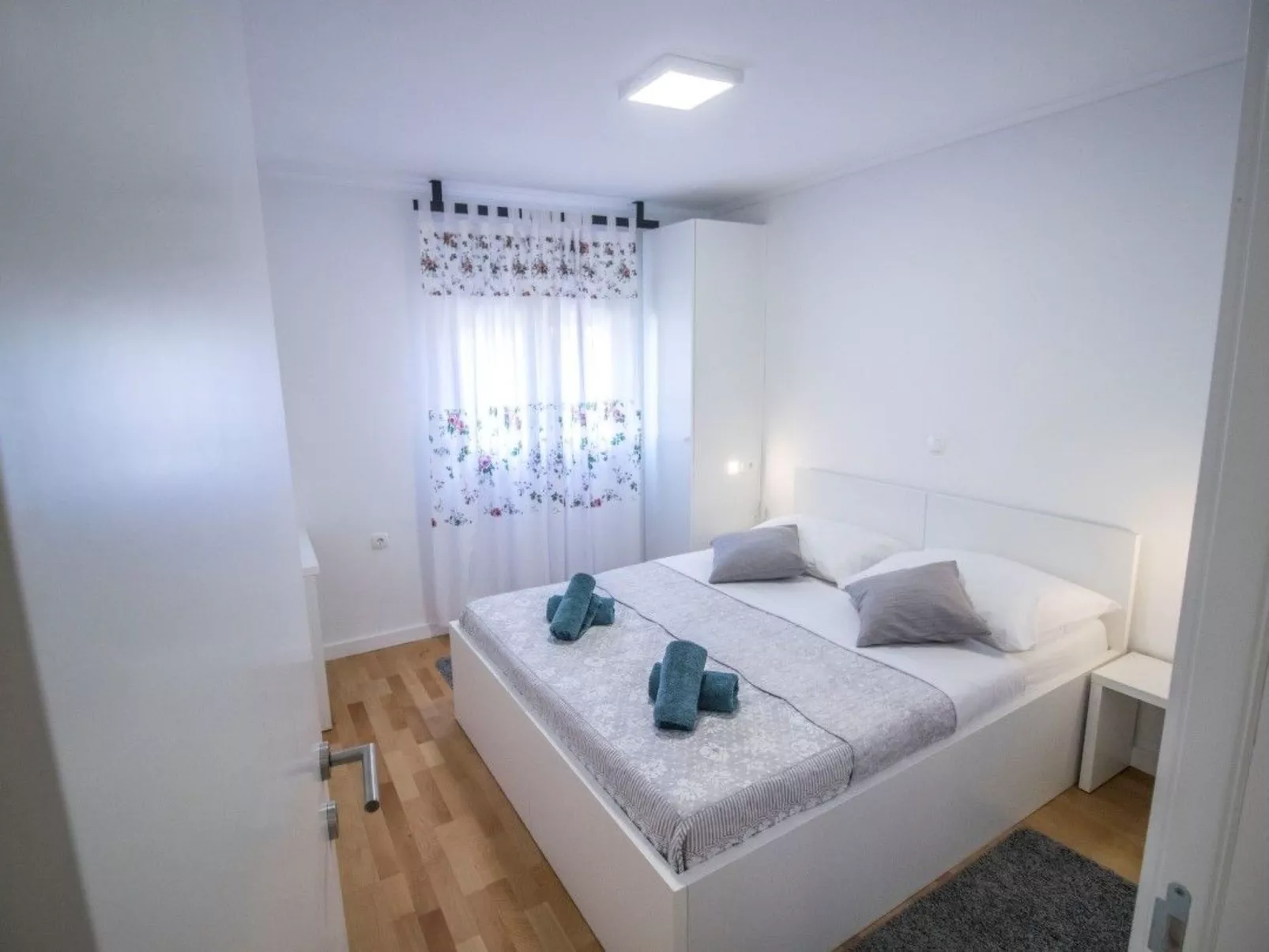 Villa Ni-Sa mit Privatpool für 11 Personen-Binnen