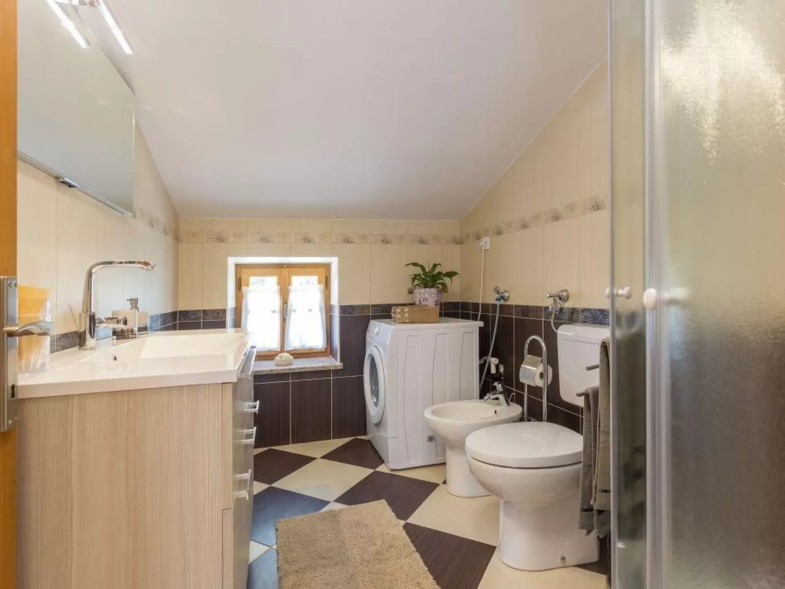 "Haus Matija"-Image-tags.info