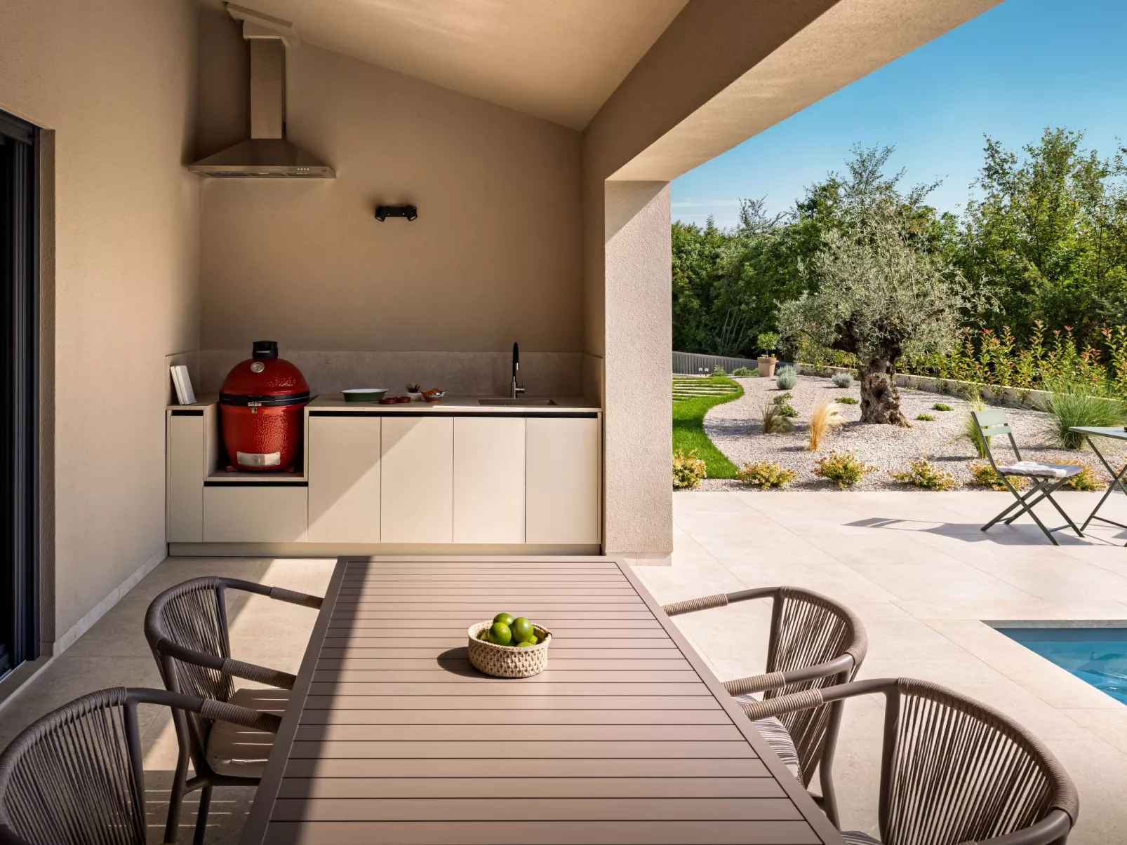 Design Villa Nux für 5 Personen mit beheiztem Pool-Buiten