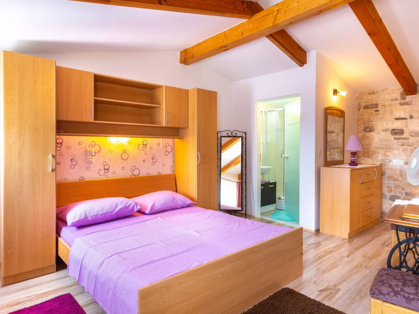 "Lilo Lavender" mit Whirlpool-Binnen