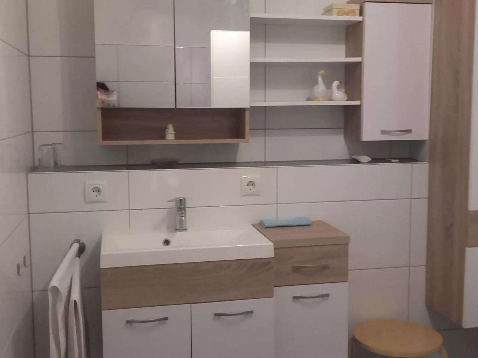 Wohnung mit großer Gartenterrasse und Ausblick-Binnen