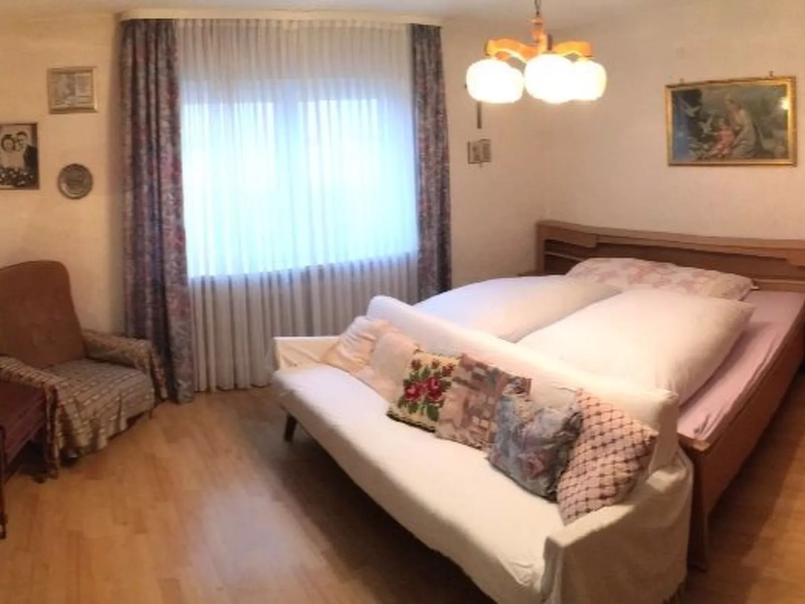 Große Ferienwohnung in Gosberg mit Terrasse, Garten und Grill-Image-tags.info