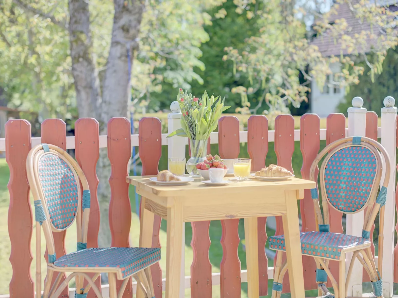 Gemütlicher Bungalow-Buiten