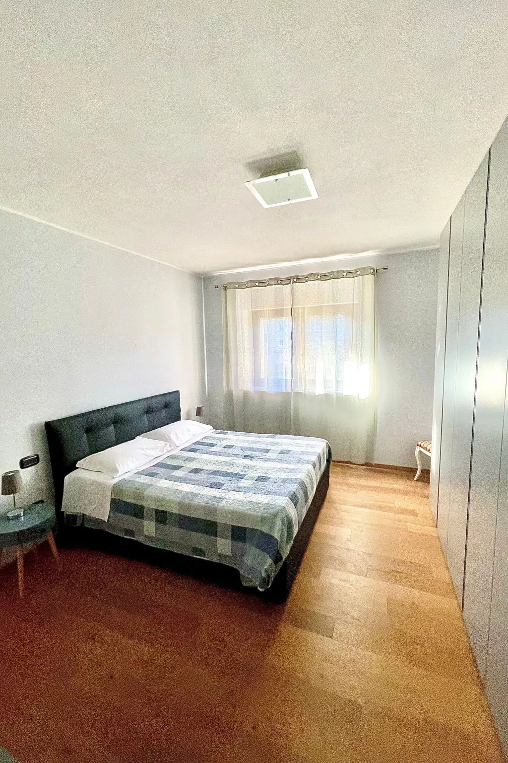 GROSSE LUXUSWOHNUNG-Binnen