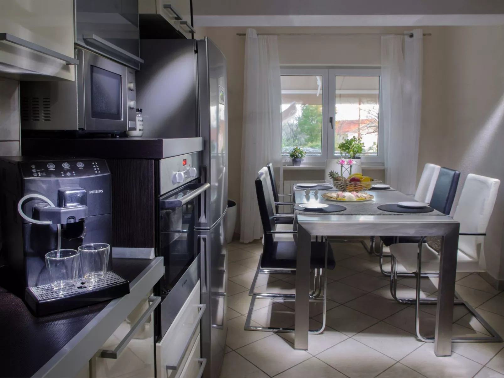 Schöne Villa in einem friedlichen und ruhigen Dorf-Binnen