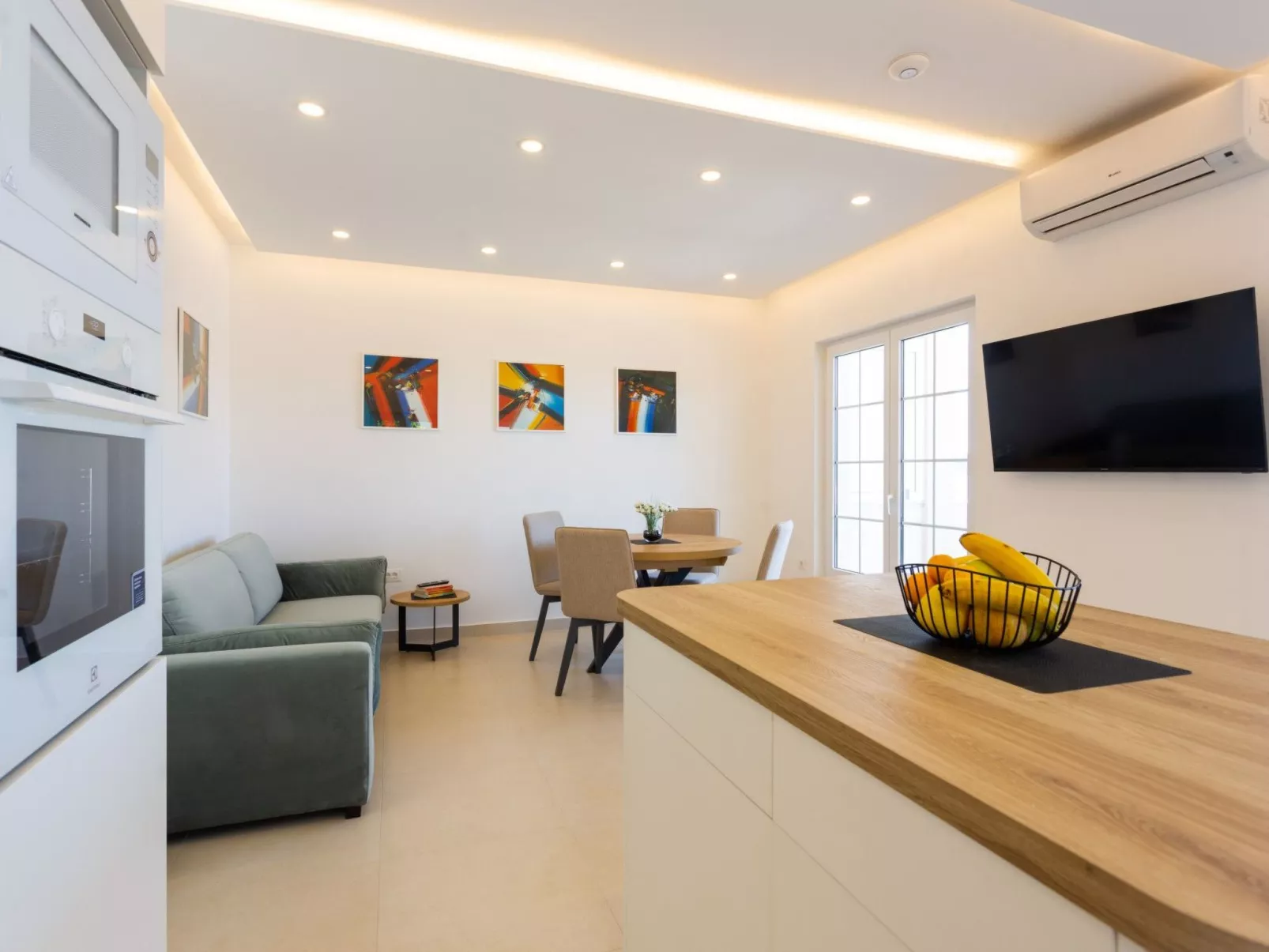 Villa "Villa Branka" direkt am Strand-Binnen