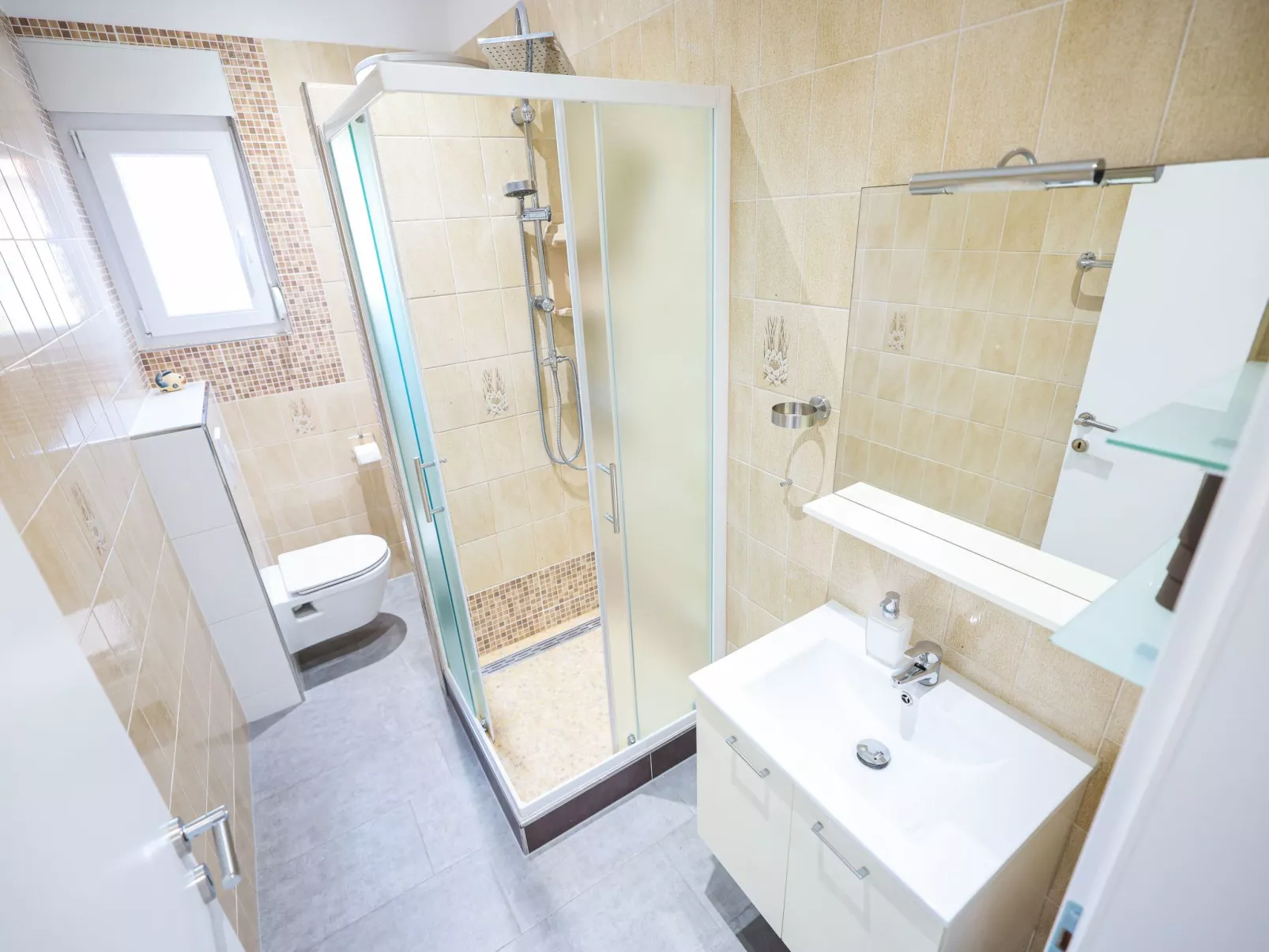 Apartment Sukosan-Image-tags.info