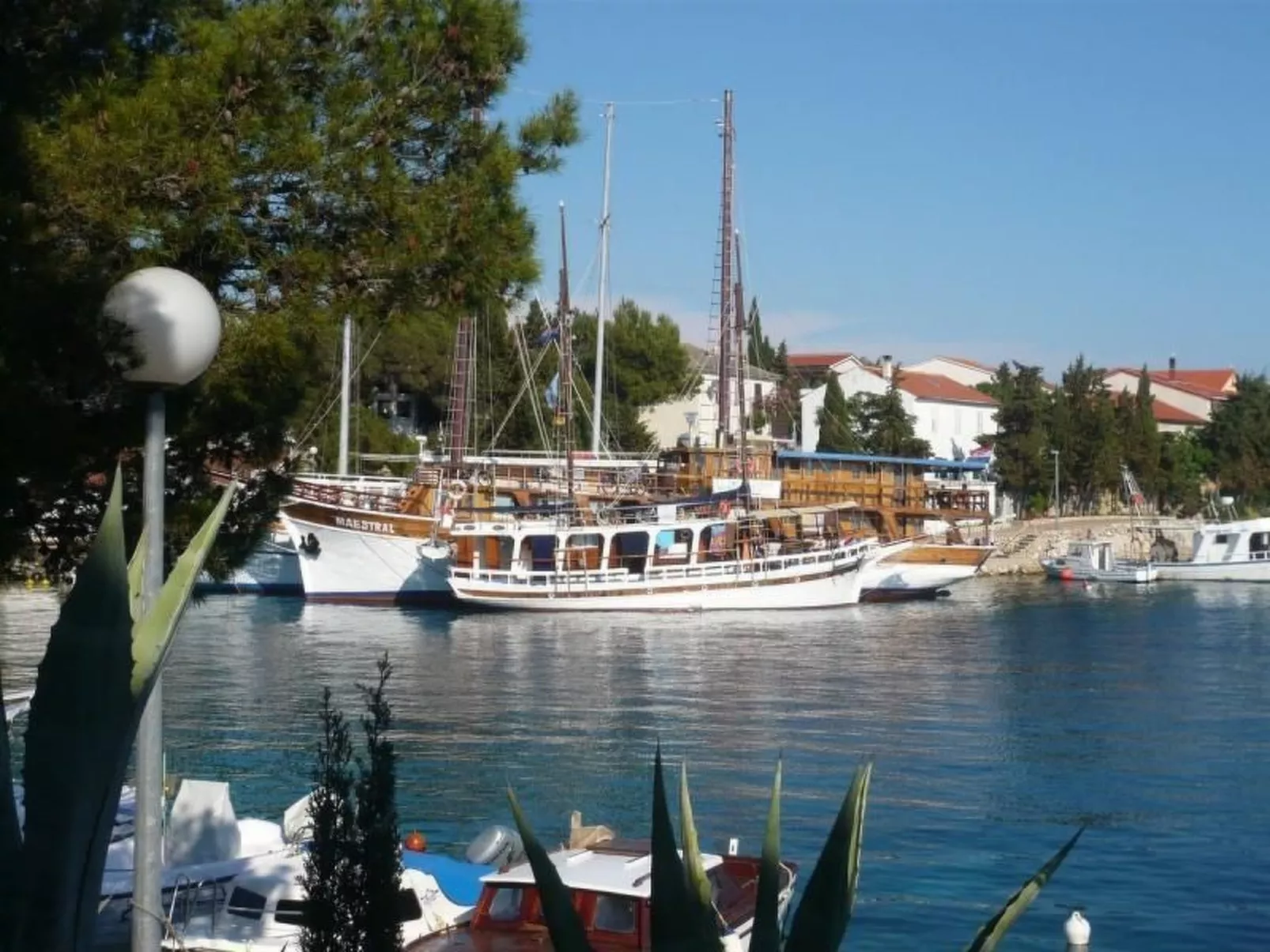 Studio mit Terrasse im ersten Stock des Hauses-Buiten