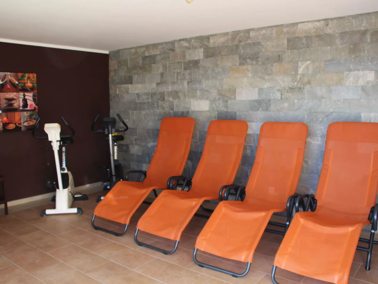 Freistehendes Ferienhaus mit Blick auf den See-Buiten