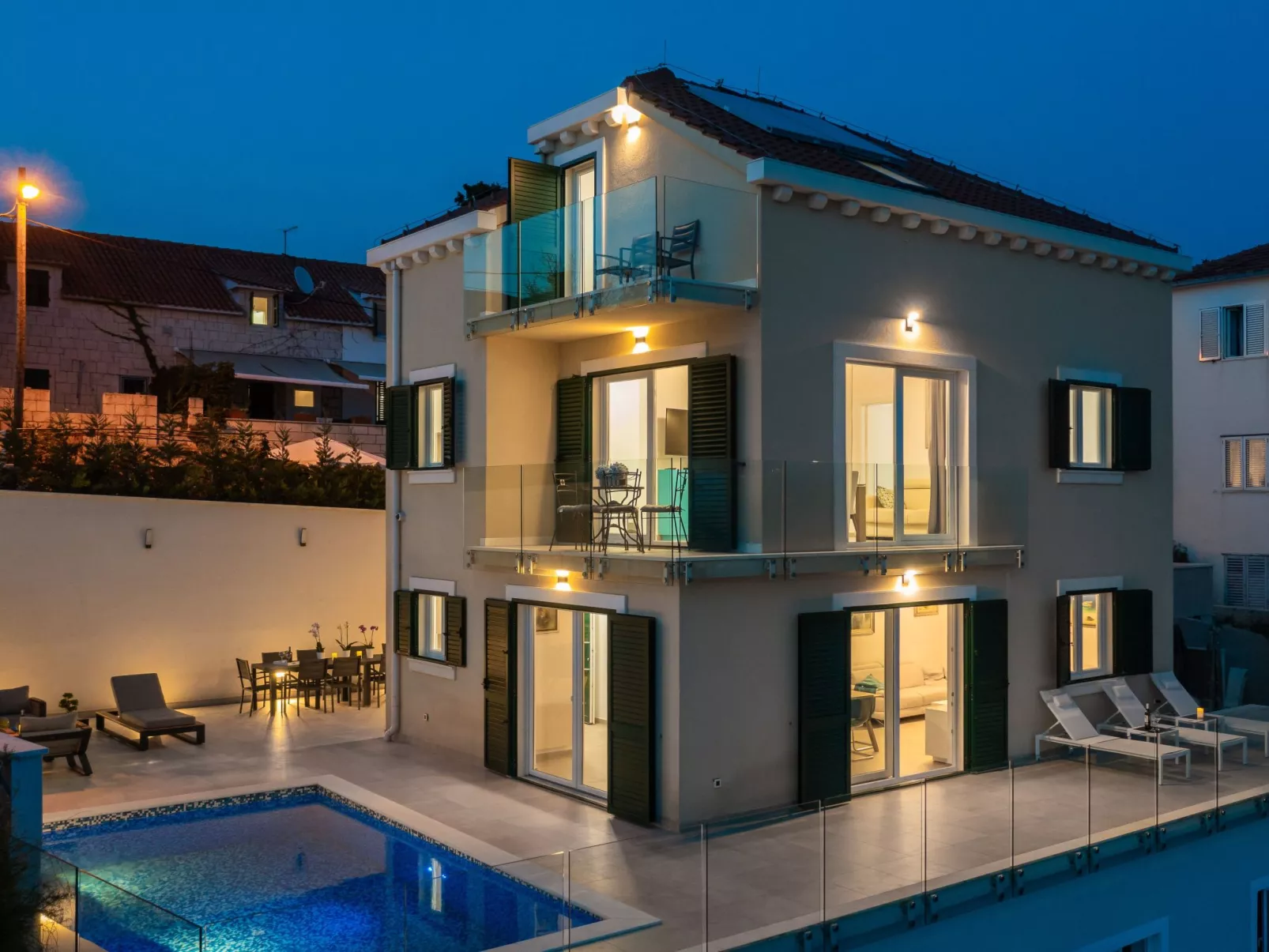 Epetium Beach Villa-Buiten