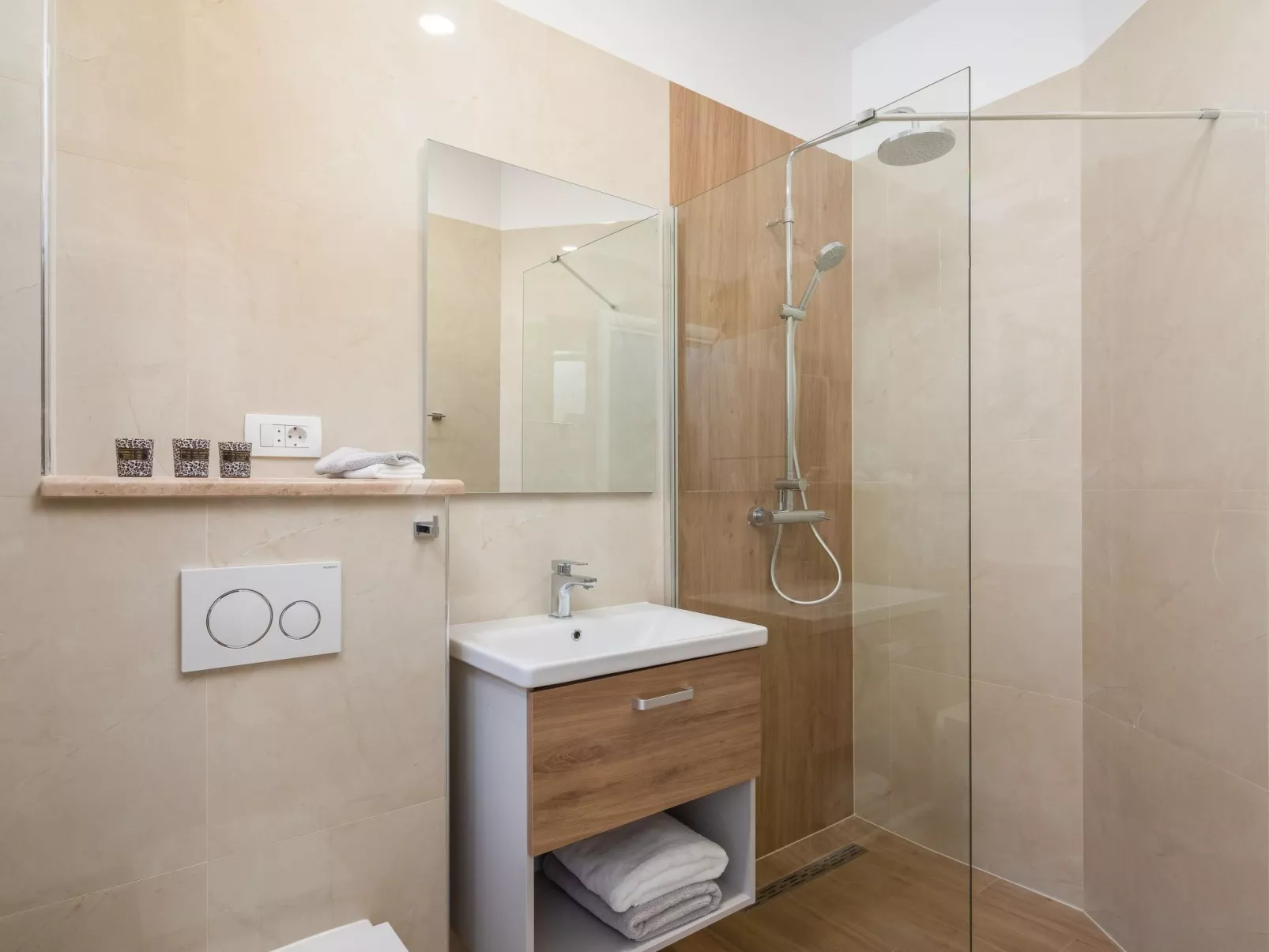 Stylisches Haus für 8 Personen und 4 Kinder-Image-tags.info