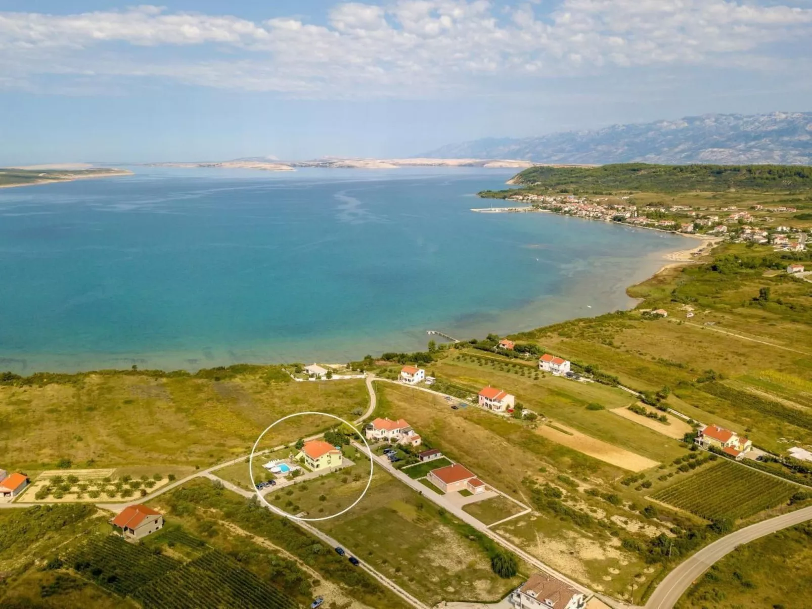 Wohnung mit Whirlpool-Image-tags.info