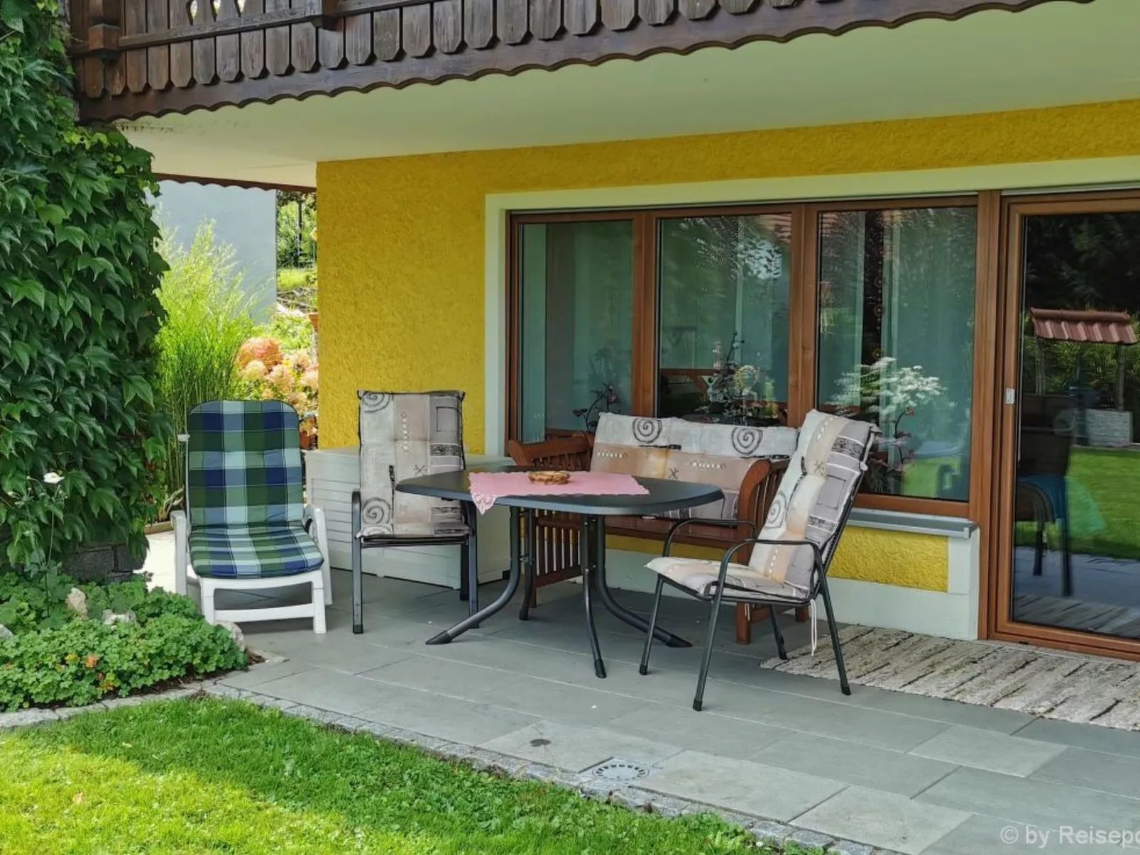 Komfortable Ferienwohnung mit Garten und Grill-Image-tags.info