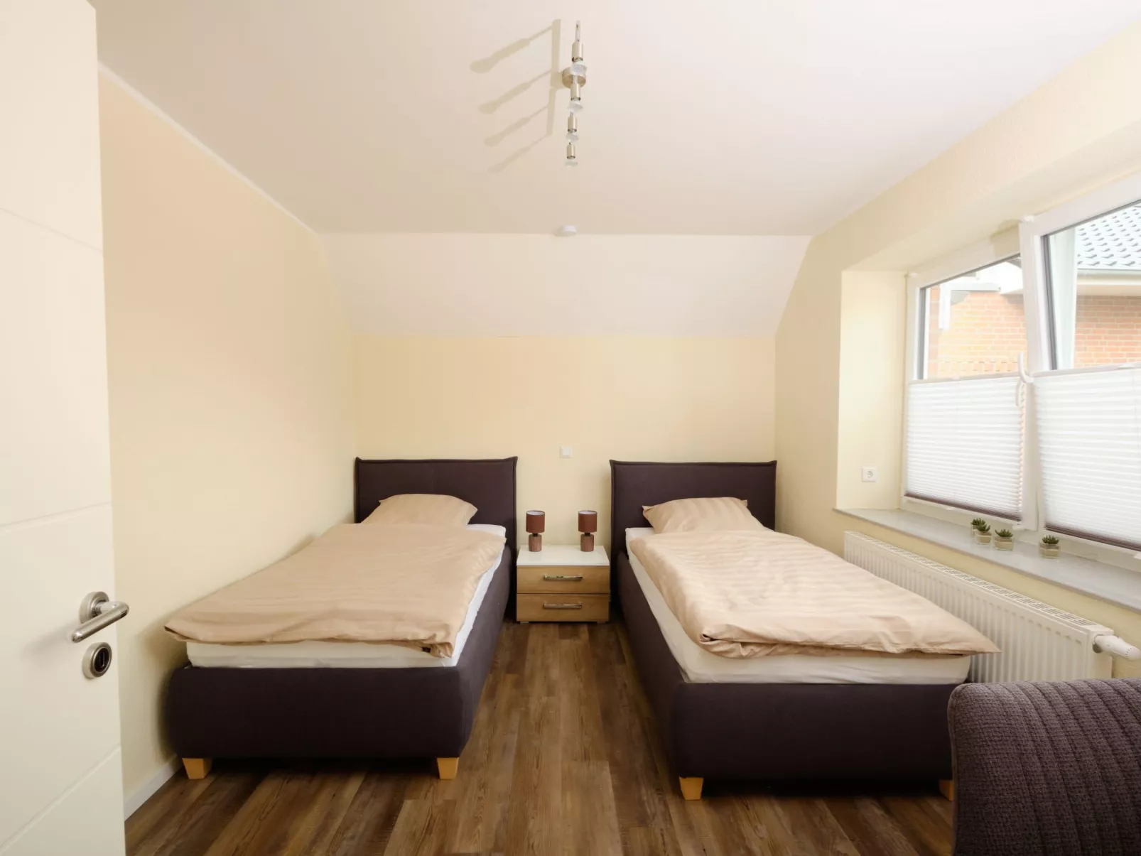 Appartement mit Garten, Grill und Terrasse-Binnen