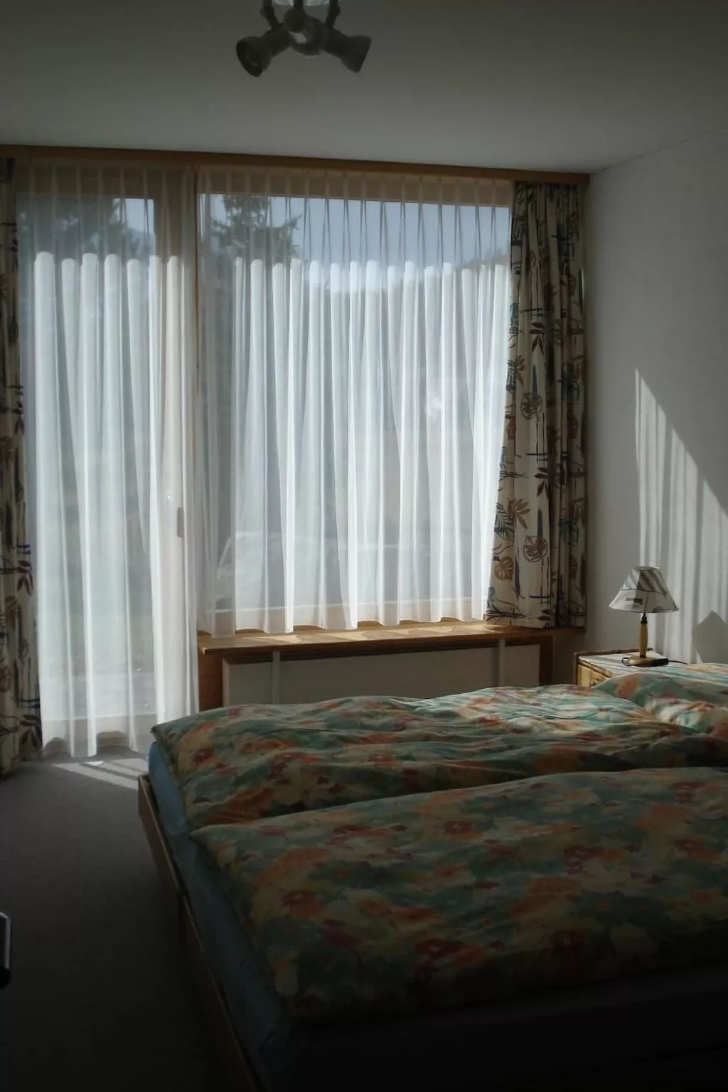 Drei 1/2 -ZiWohnung-Binnen