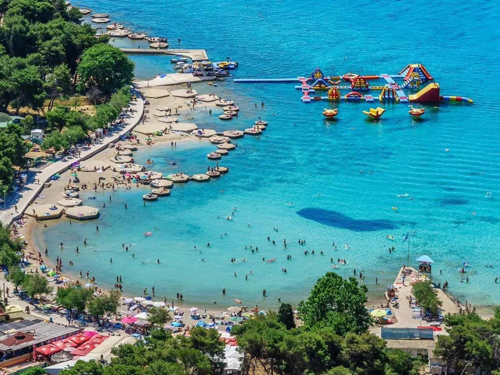 Villa Montini mit Pool und Meerblick-Buiten