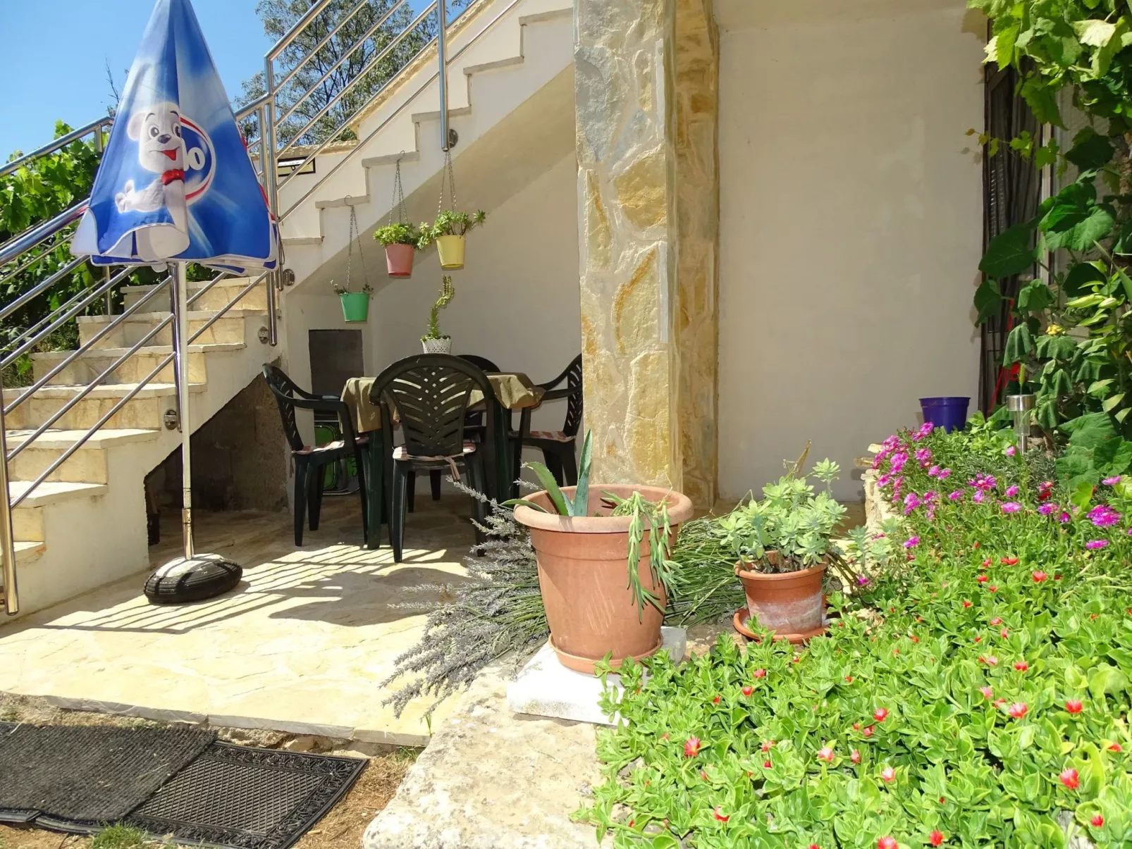 Landhaus Kostela-Binnen