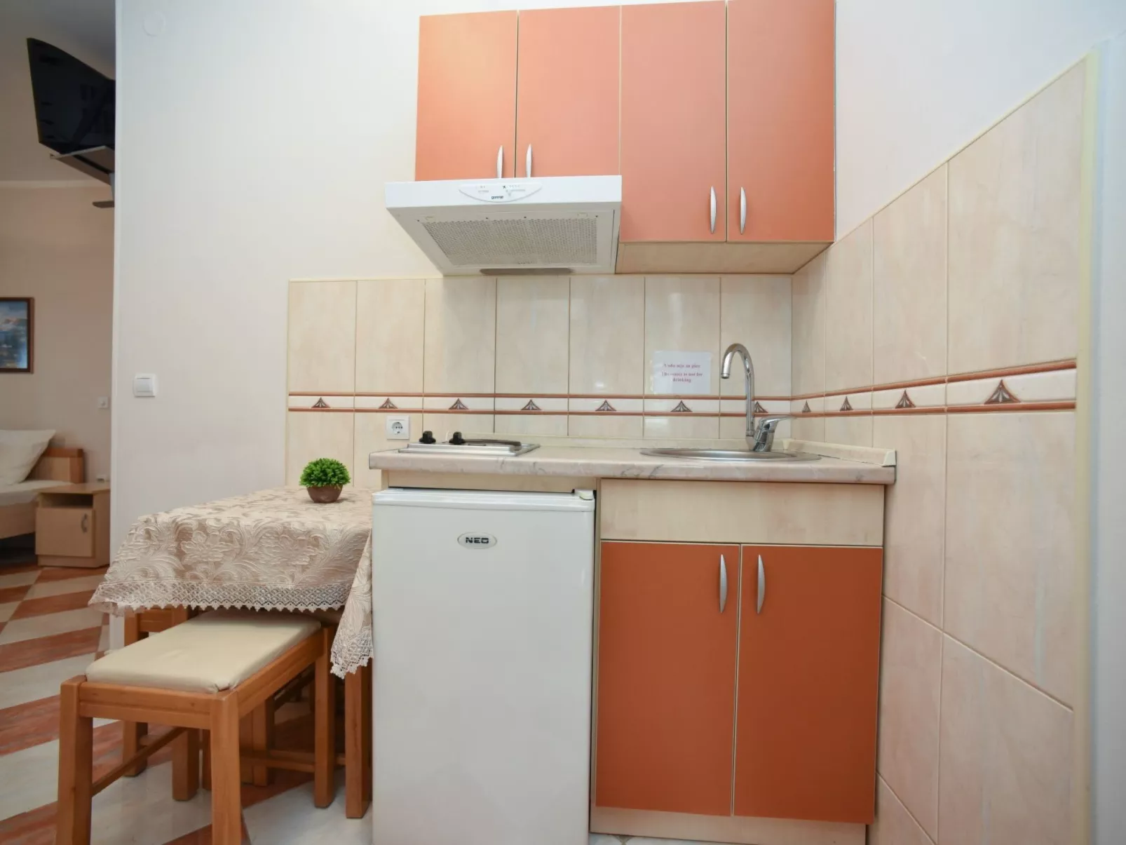 Studio für 3 Personen-Image-tags.info