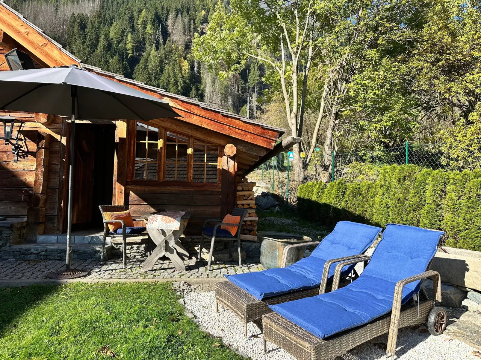 Romantikhütte-Buiten