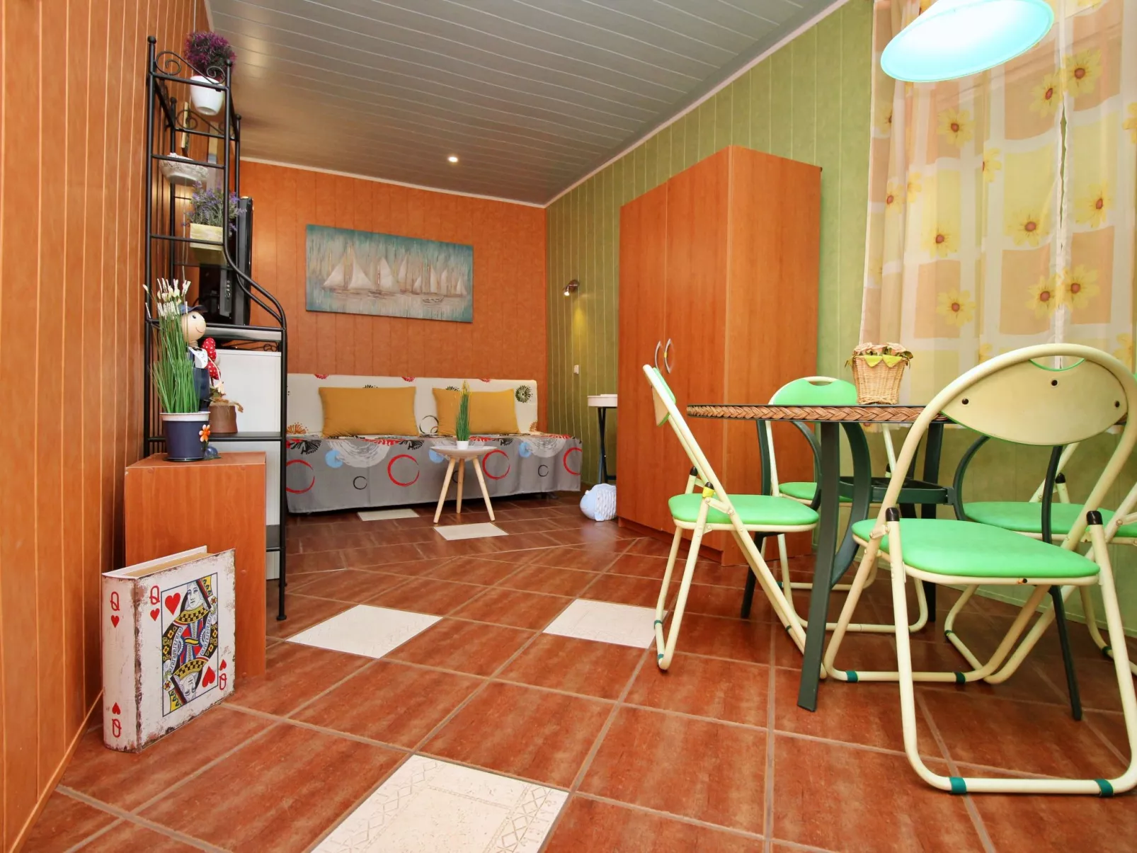 Apartment >Renata-Binnen