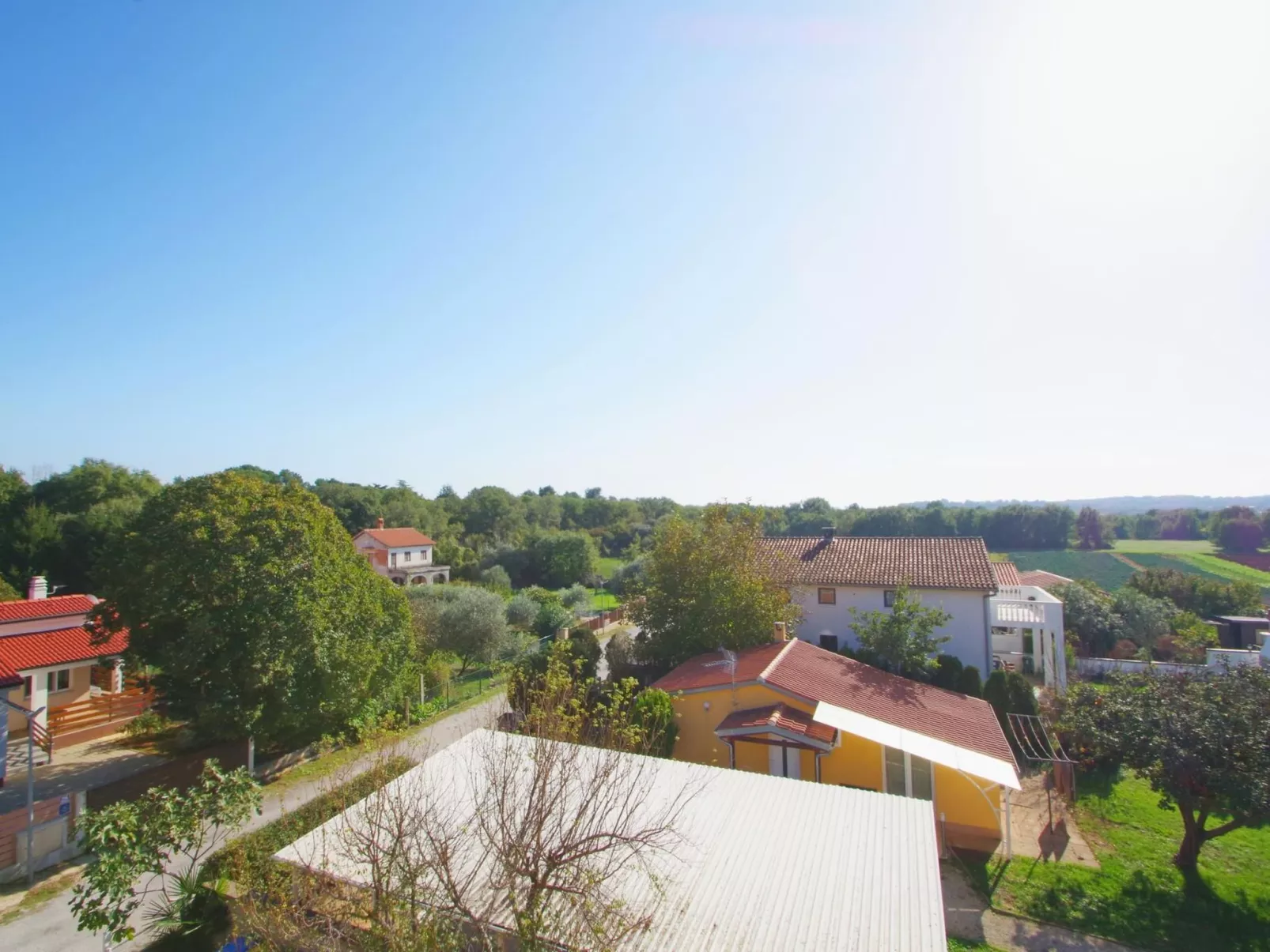 "Krešo" mit Balkon-Buiten