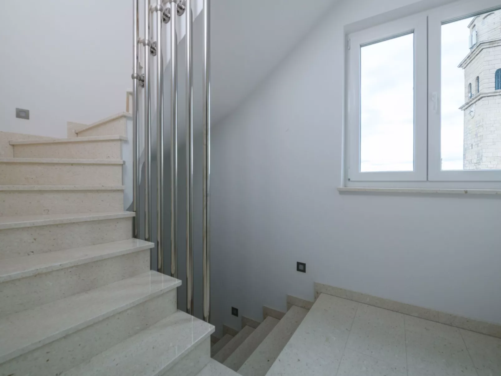 MA Premantura Luxus Apartment Nr. 2 mit Meerblick und Parkplatz für 2+2 Persone-Binnen