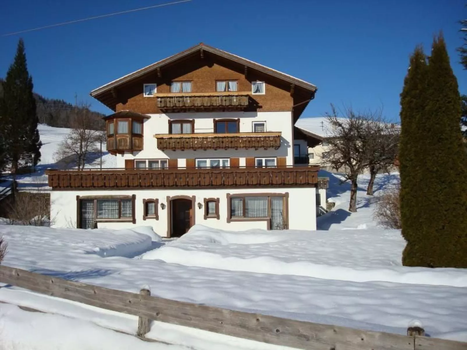 Appartement in Sigiswang mit Balkon-Buiten