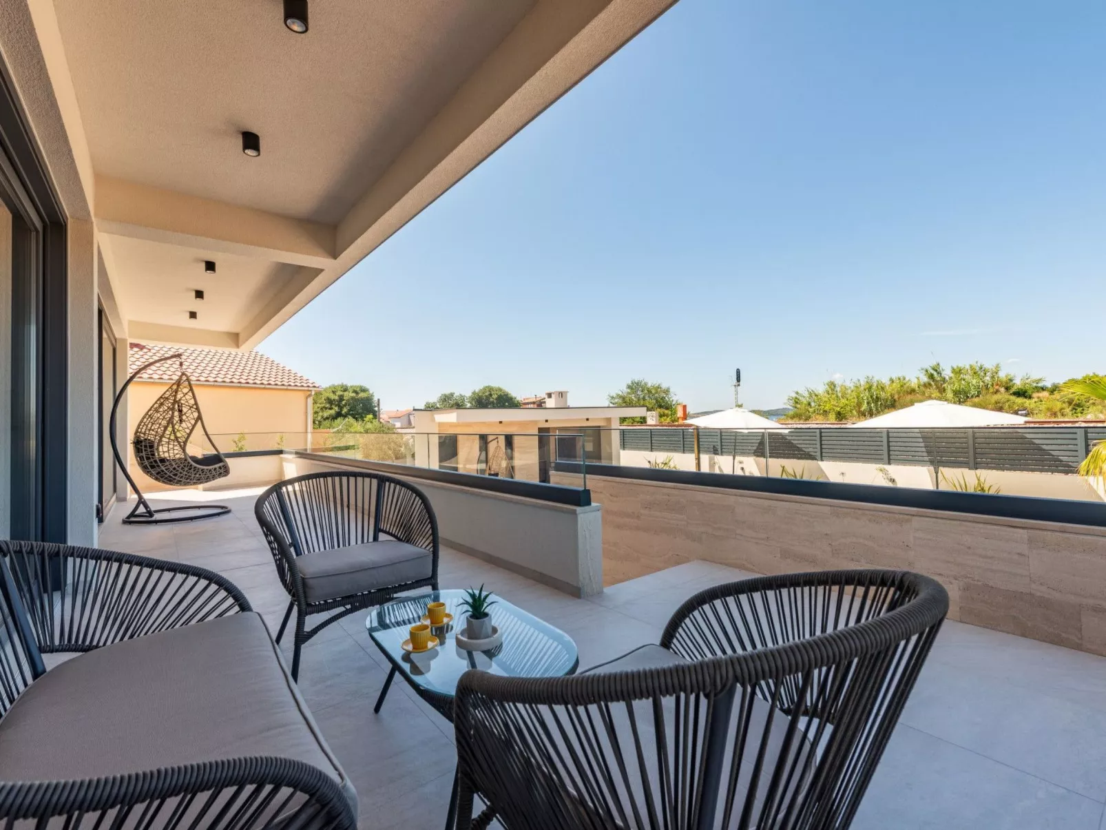 Villa Niksun-Image-tags.info