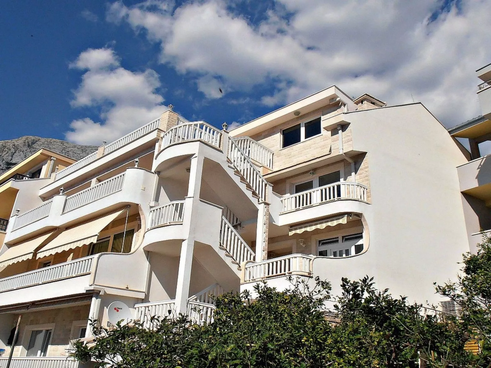 Mit Blick auf das Wasser-Binnen