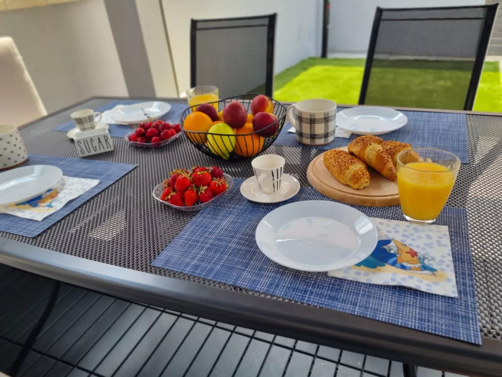 Holiday house Ena-Buiten