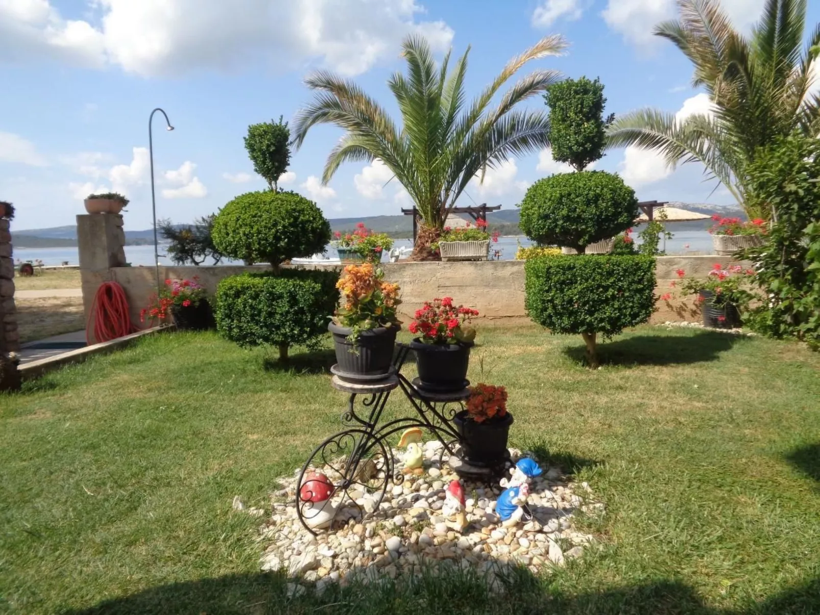 In Turanj mit Grill und Terrasse-Buiten