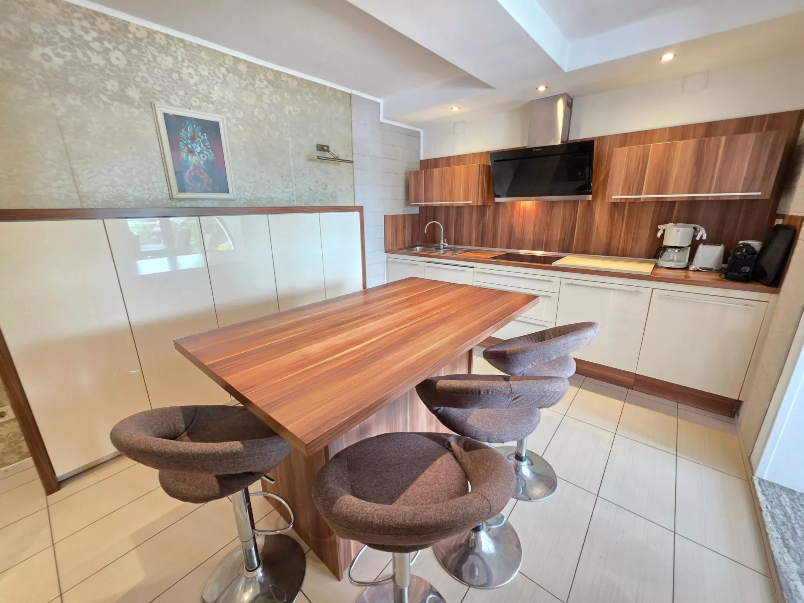 Wohnung mit Terrasse - Gemeinschaftspool-Binnen