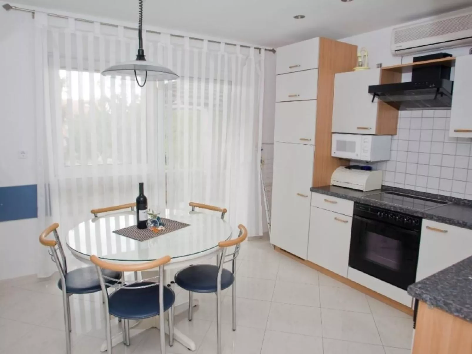 In Dramalj mit Terrasse-Binnen