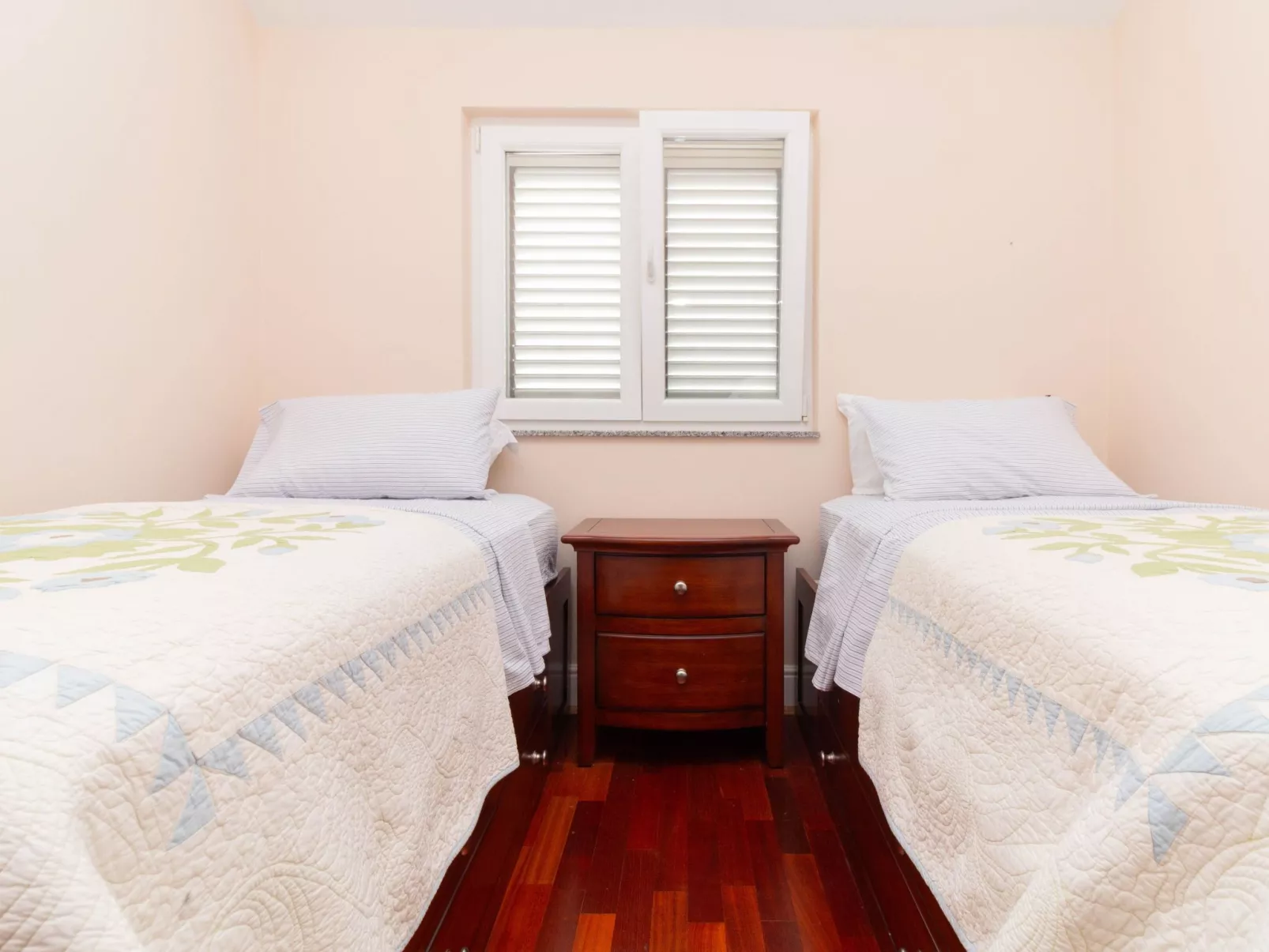 NEW Beachfront Wohnung mit Meerblick - TA Leut-Binnen