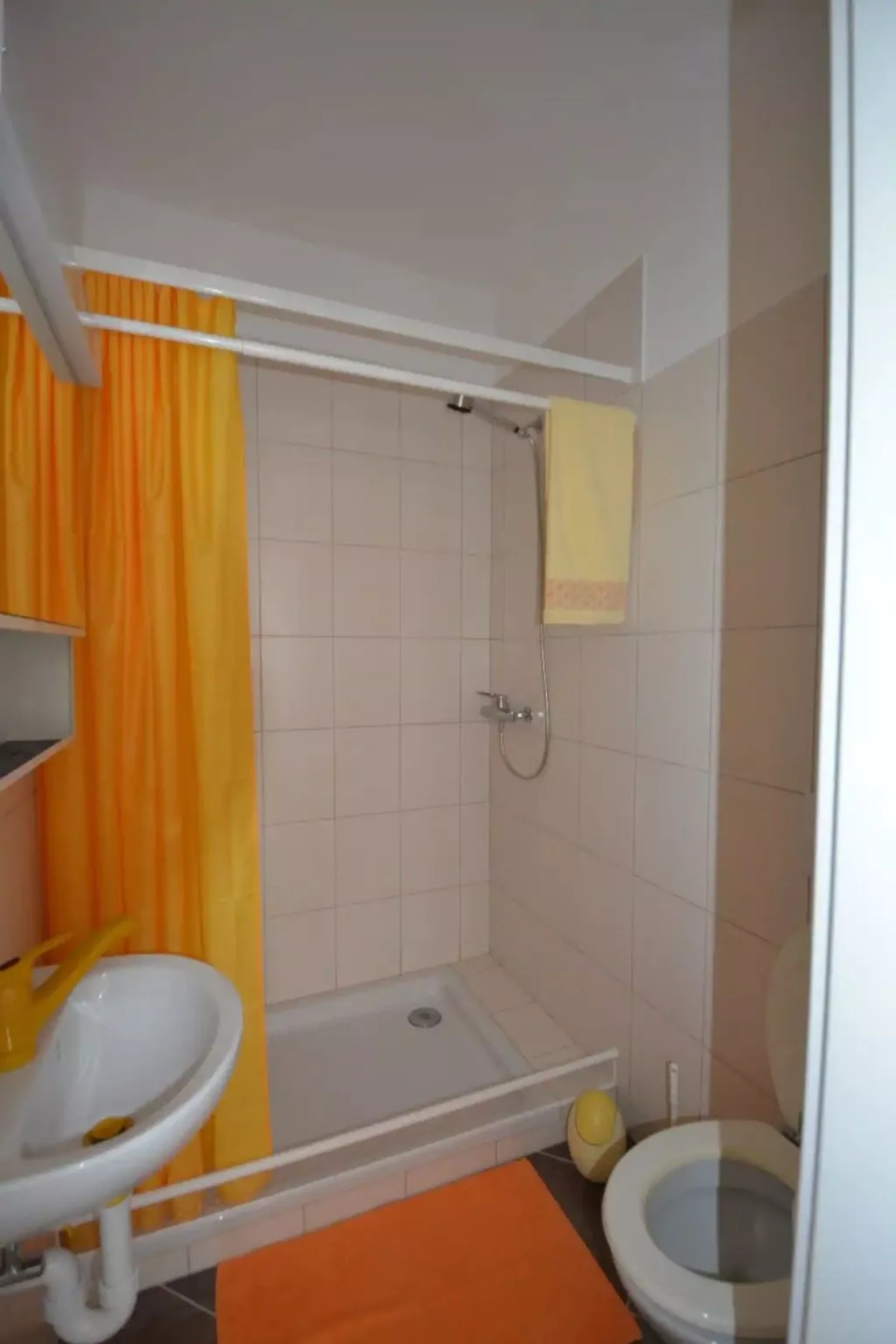 Studio-Apartment für 3 Personen (Meerblick, Klima, Sat-TV, grosse Terrasse, pri-Binnen