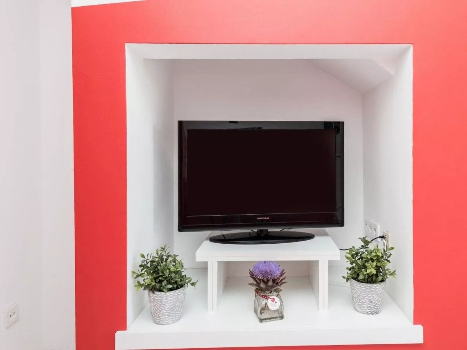 Wohnung Kim Red -von TA Leut Agency-Binnen