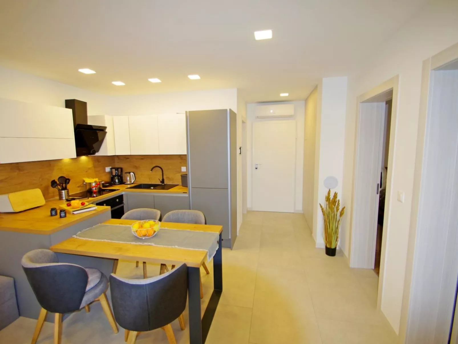 "Cala" mit Balkon-Binnen