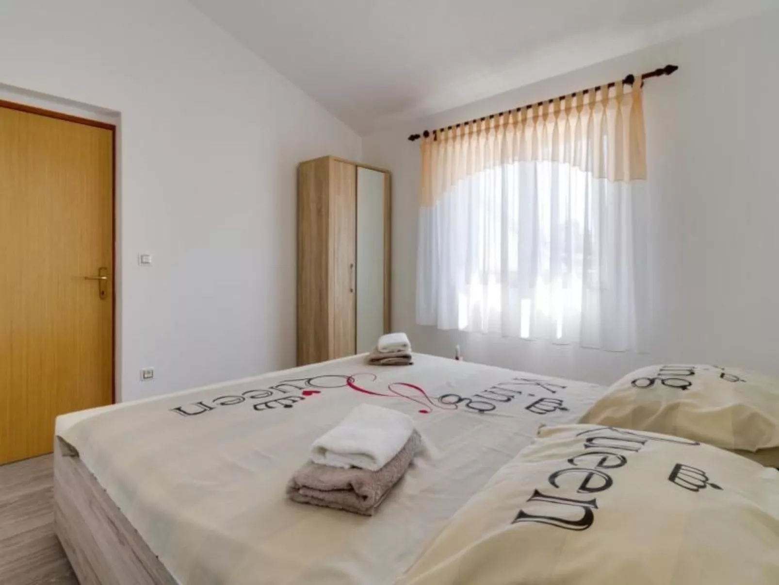 "Haus Piljan"-Image-tags.info