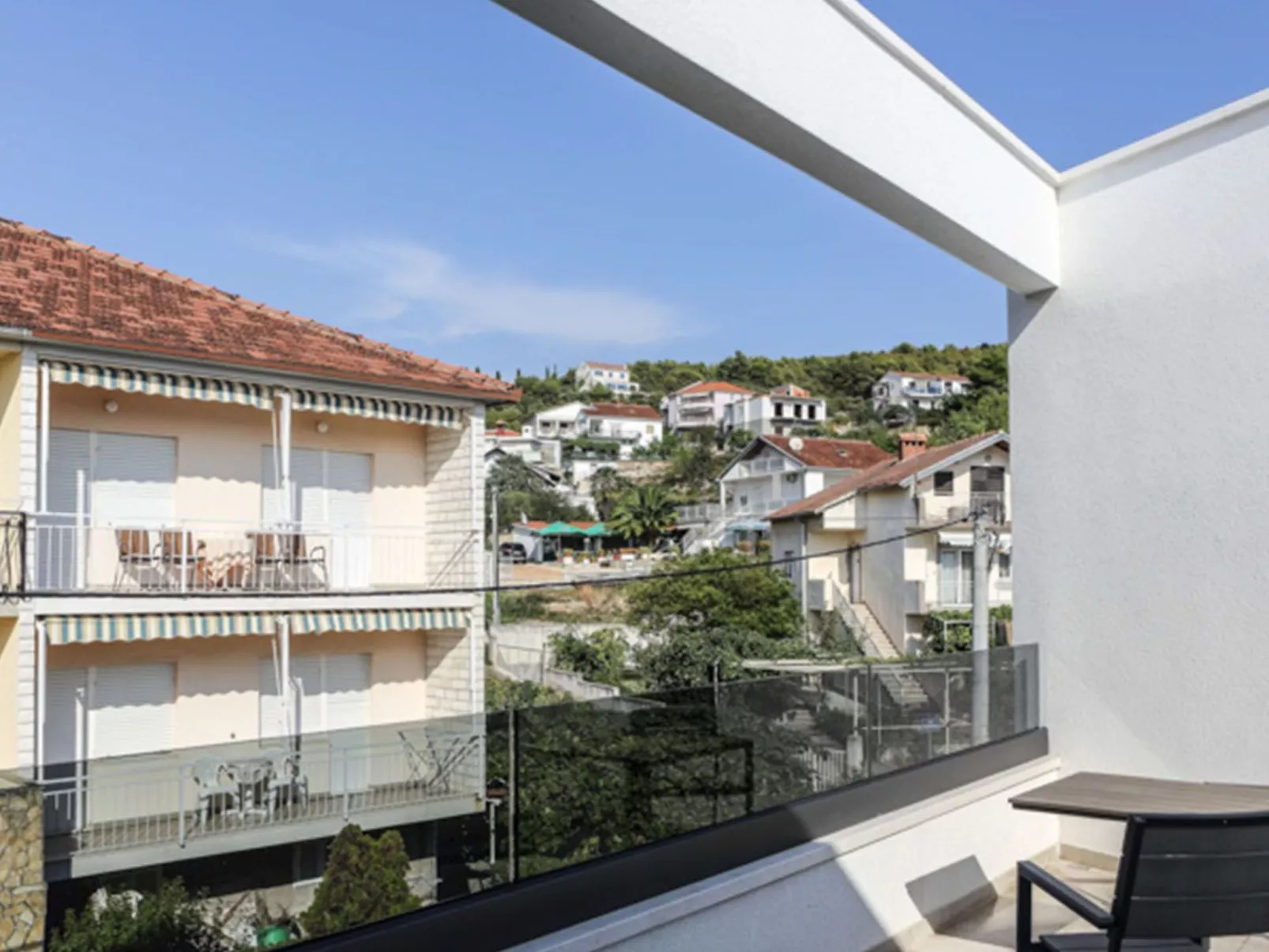 Luxusvilla Viola mit Pool, Sauna und Fitnessraum-Buiten