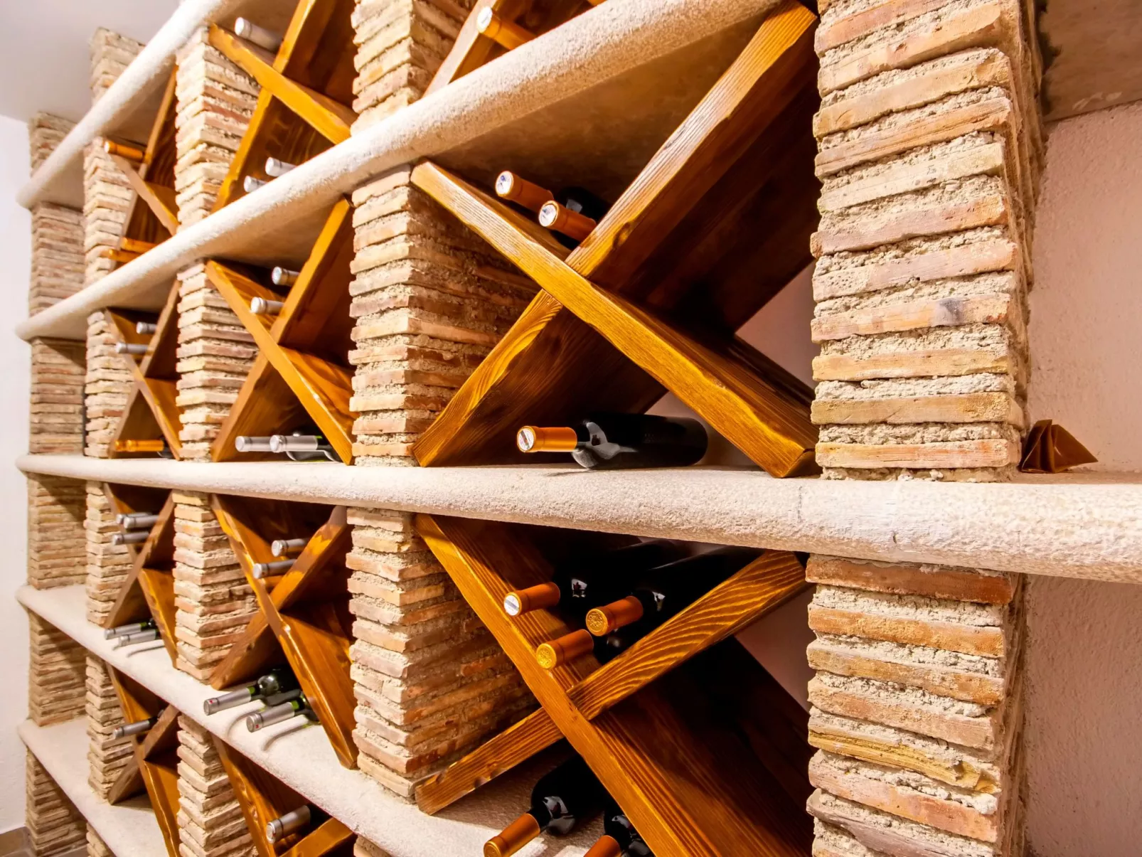 Luxus "Villa Mirna" mit Tennisplatz-Binnen