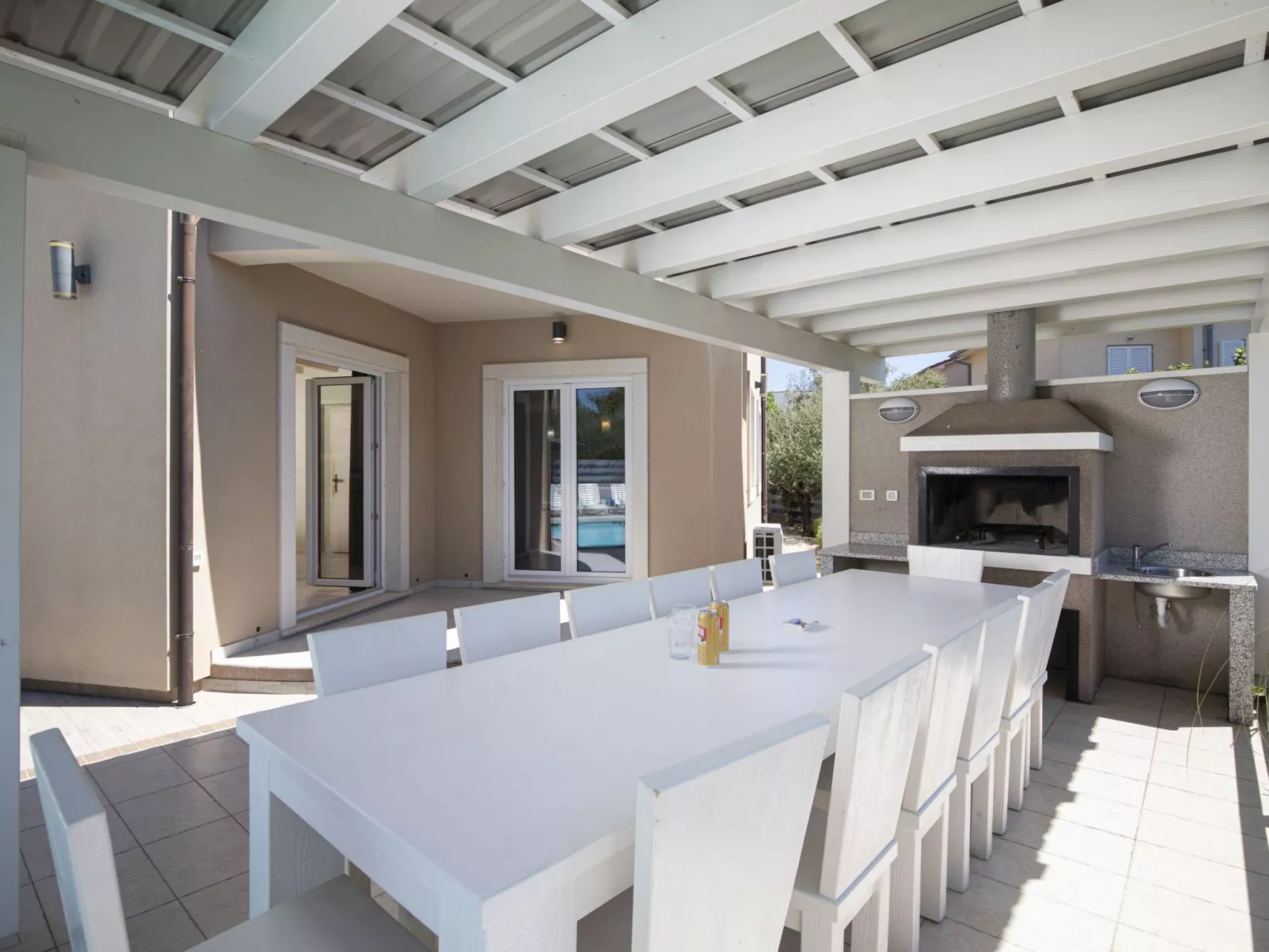 8-Schlafzimmer-Villa Bianca mit Pool, Sauna, Billard-Buiten